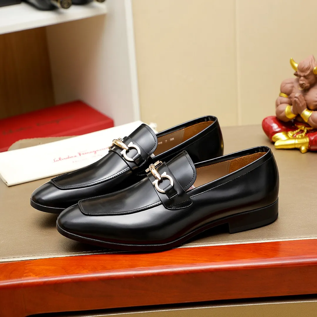 Men's shoes 💰600 🕷🕷🐂【Ferragamo】 Popular fashionable casual shoes🇨🇳Official website counter 1:1 production, original mold opening💯Good quality can be seen, imported high-end first-layer pebbled calfskin, water-dyed🐂leather lining🌿very clear texture, high-quality waterproof, non-slip and wear-resistant outsole🎋high quality and low price, truly handmade🍓, 7 colors available! Code number 38-44 (45. To be customized)